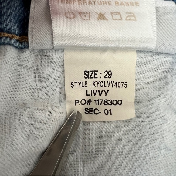 Joe’s Jeans Vintage Y2K The Billie Short Distressed Boyfriend Denim Shorts - Picture 9 of 9